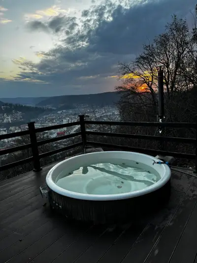 Jacuzzi