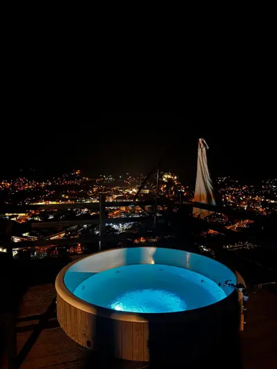 Jacuzzi